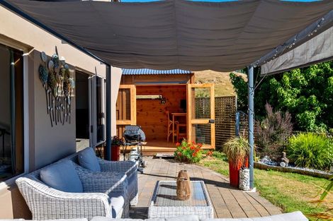 Photo of property in 18 Clairmont Heights, Stoke, Nelson, 7011