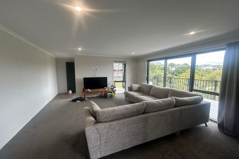 Photo of property in 11 Godwit Lane, Welcome Bay, Tauranga, 3112