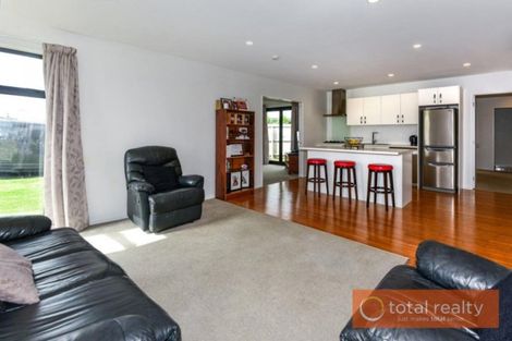 Photo of property in 6 Ader Close, Halswell, Christchurch, 8025