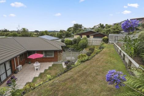 Photo of property in 10 Kororako Grove, Whalers Gate, New Plymouth, 4310