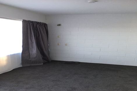 Photo of property in 3o Mountain Road, Mount Wellington, Auckland, 1060