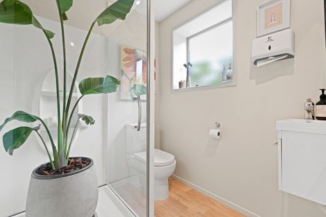 Photo of property in 21 Moir Point Road, Mangawhai Heads, Mangawhai, 0505