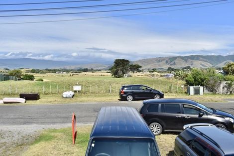 Photo of property in 39 Gawler Street, Te Horo Beach, Otaki, 5581