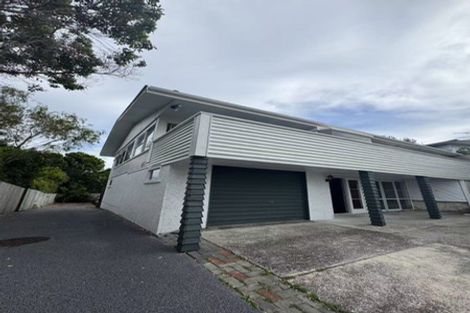 Photo of property in 5 Barker Rise, Northcross, Auckland, 0632