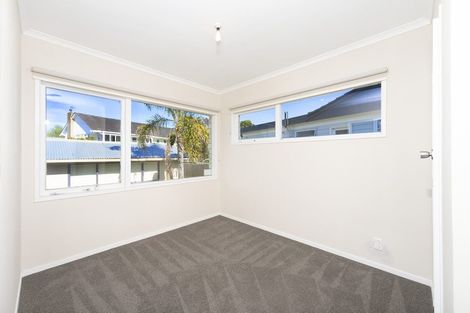 Photo of property in 4 Fordyce Avenue, Sunnyhills, Auckland, 2010