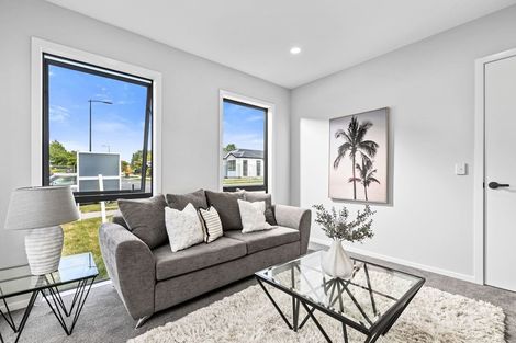 Photo of property in 26 Vinistra Road, Kumeu, 0810