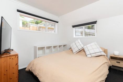 Photo of property in 17a The Drive, Tawa, Wellington, 5028