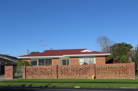 Photo of property in 61 Bramley Drive, Farm Cove, Auckland, 2012