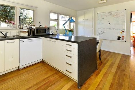 Photo of property in 6 Merton Place, Bryndwr, Christchurch, 8053