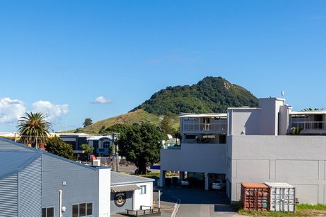 Photo of property in Algarve Apartments, 213/332 Maunganui Road, Mount Maunganui, 3116