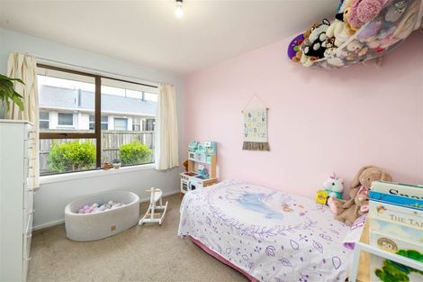 Photo of property in 62 Kathleen Crescent, Hornby, Christchurch, 8042