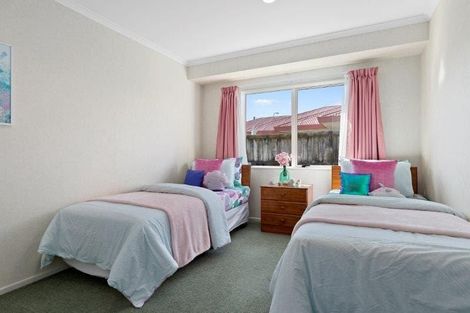 Photo of property in 15 Thistlewood Avenue, Hamilton East, Hamilton, 3216