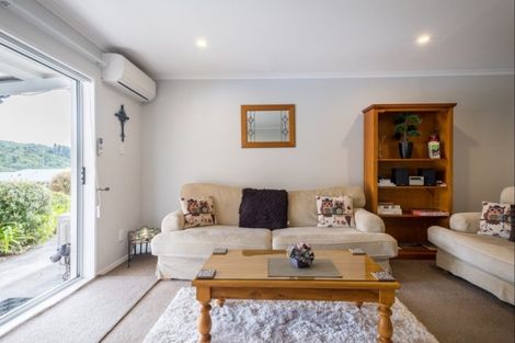 Photo of property in 4a Rutland Street, Picton, 7220