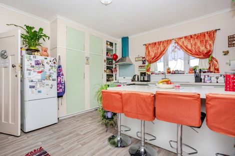 Photo of property in 276 High Street, Dannevirke, 4930