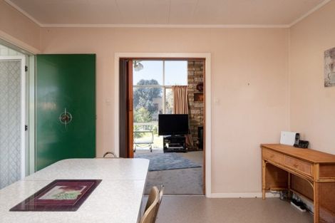 Photo of property in 4 Leon Street, Riverdale, Gisborne, 4010