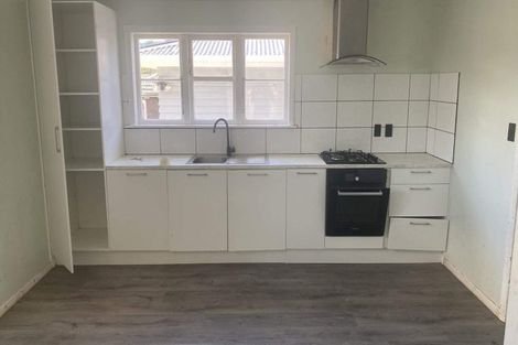 Photo of property in 120 Wainuiomata Road, Wainuiomata, Lower Hutt, 5014