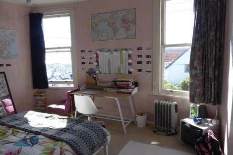 Photo of property in 68 Thompson Street, Mount Cook, Wellington, 6011