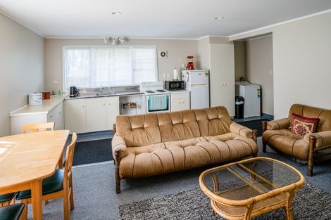 Photo of property in 112 Oak Street, Mangapapa, Gisborne, 4010