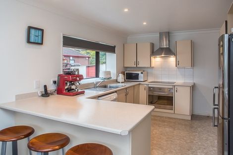 Photo of property in 21 Huia Street, Waikanae, 5036