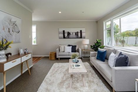 Photo of property in 2752 Lake Ferry Road, Pirinoa, Featherston, 5772