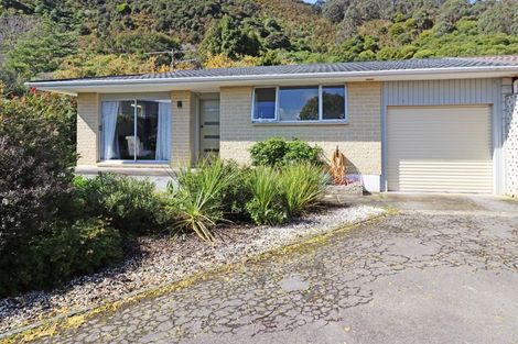 Photo of property in 103a Wyndrum Avenue, Waterloo, Lower Hutt, 5011