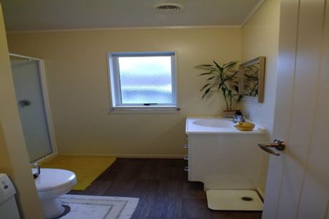 Photo of property in 68 Reynella Drive, Massey, Auckland, 0614