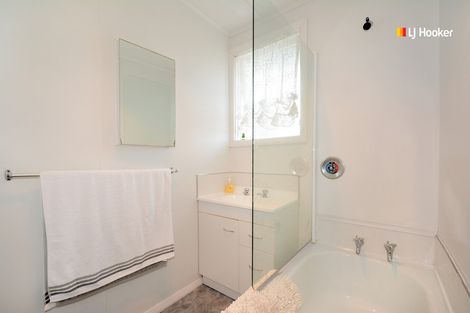 Photo of property in 14 Hanlon Street, Halfway Bush, Dunedin, 9010