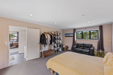 Photo of property in 335 Bawden Road, Dairy Flat, Albany, 0792