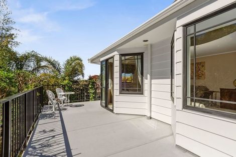 Photo of property in 11 Elmira Place, Browns Bay, Auckland, 0630