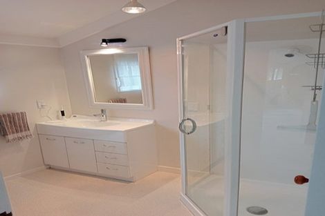 Photo of property in 81 Norwood Road, Bayswater, Auckland, 0622