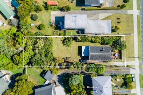 Photo of property in 298 East Coast Road, Forrest Hill, Auckland, 0620