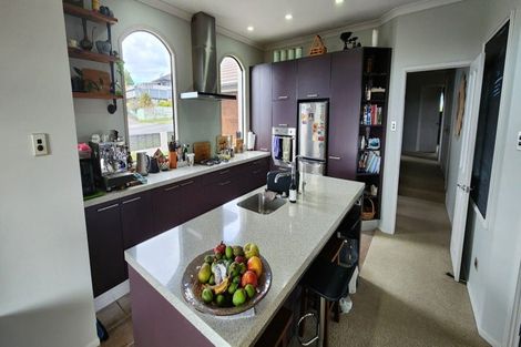 Photo of property in 41 Karamea Street, Whalers Gate, New Plymouth, 4310