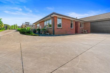 Photo of property in 5 Olive Close, Omokoroa, 3114