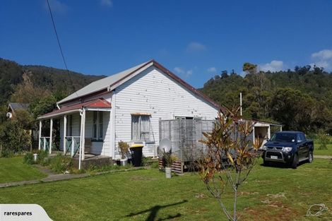 Photo of property in 12 Greenfield Street, Hector, 7822