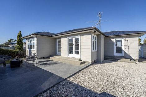 Photo of property in 69 Johns Road, Rangiora, 7400