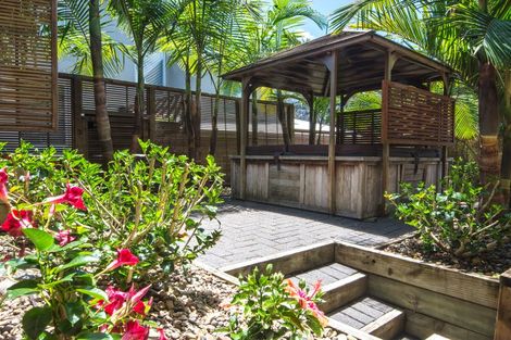 Photo of property in 2/87 Clovelly Road, Bucklands Beach, Auckland, 2012