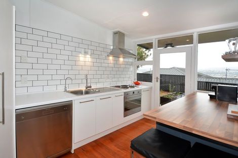 Photo of property in 203 Larnach Road, Waverley, Dunedin, 9013