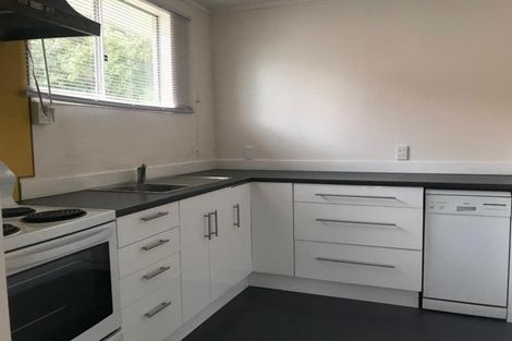 Photo of property in 11a Hartford Crescent, Totara Park, Upper Hutt, 5018