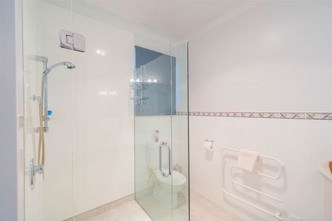 Photo of property in 56 Hawea Place, Te Anau, 9600