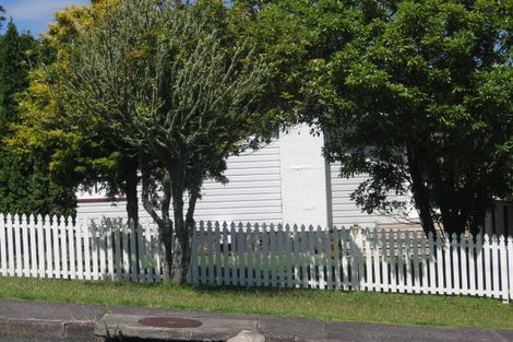 Photo of property in 186 Manuka Road, Bayview, Auckland, 0629