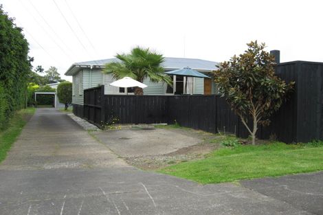 Photo of property in 1/50 Muir Avenue, Mangere Bridge, Auckland, 2022
