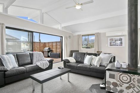 Photo of property in 48 Browning Street, Leamington, Cambridge, 3432