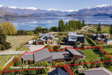 Photo of property in 8 Baker Grove, Wanaka, 9305