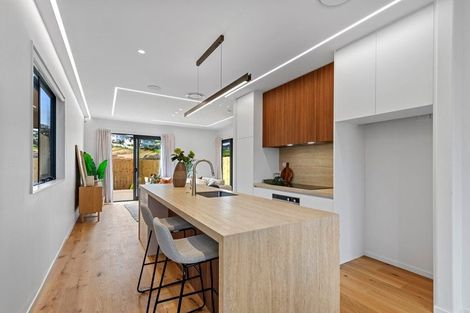 Photo of property in 47 Mahinga Kai Road, Orewa, 0931