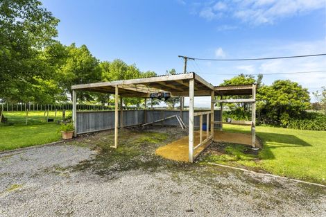 Photo of property in 1926 Makino Road, Halcombe, Feilding, 4779