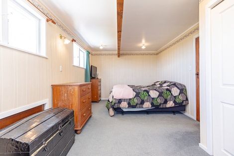 Photo of property in 50 Shakespeare Road, Bastia Hill, Whanganui, 4500