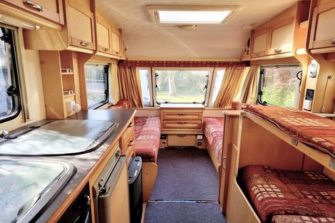 Photo of property in 9 Milton Terrace, Picton, 7220