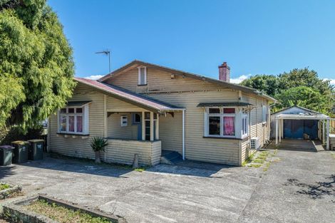 Photo of property in 731 Massey Road, Mangere, Auckland, 2022