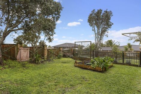 Photo of property in 147a Sturges Road, Henderson, Auckland, 0612