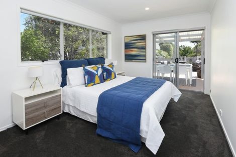 Photo of property in 47 Pah Road, Cockle Bay, Auckland, 2014